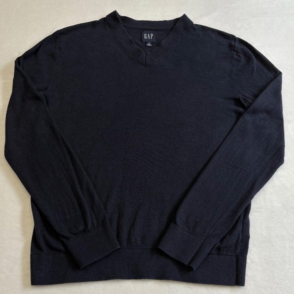 GAP Other - Gap Men’s Long Sleeve V-Neck Cotton Sweater, Navy Blue, Small